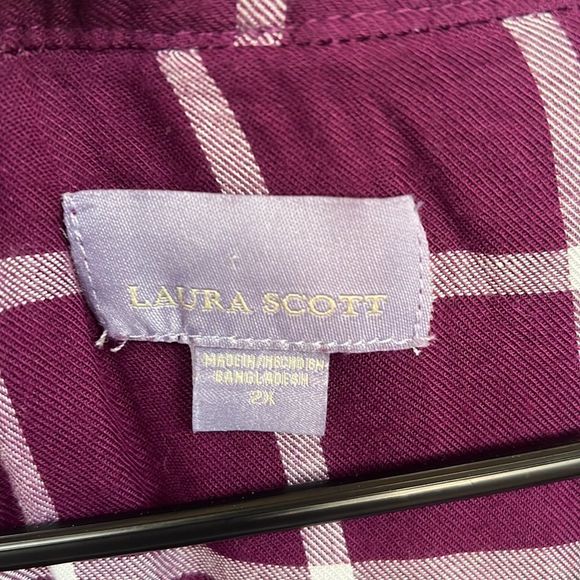 Laura Scott 2X purple and white plaid print long sleeve button down shirt - Picture 7 of 8